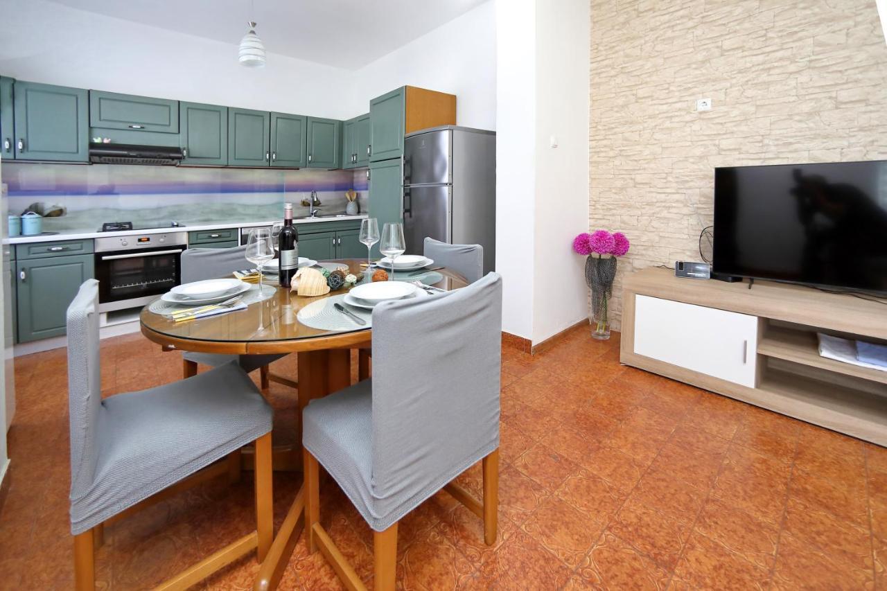 Apartment Sunny Terrace 比比涅 外观 照片