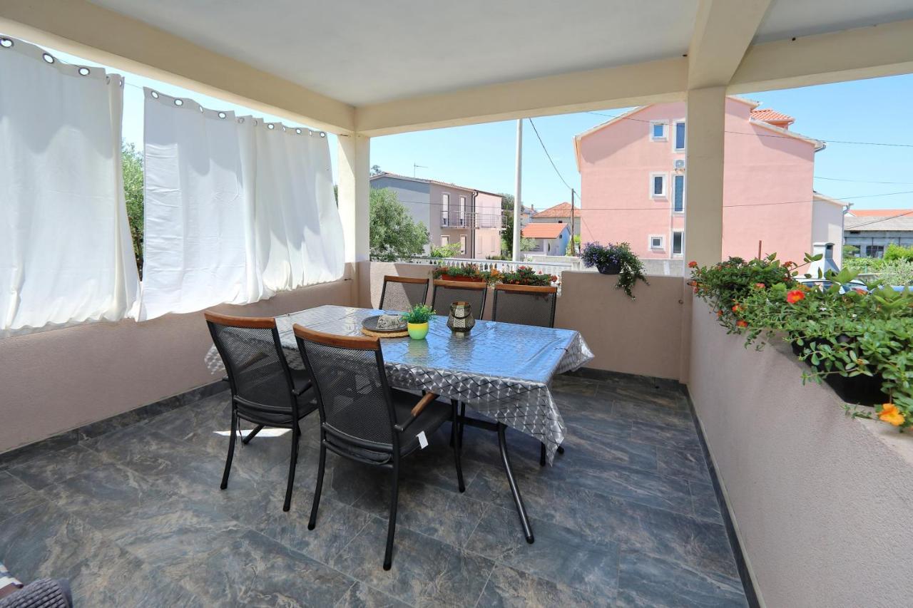 Apartment Sunny Terrace 比比涅 外观 照片