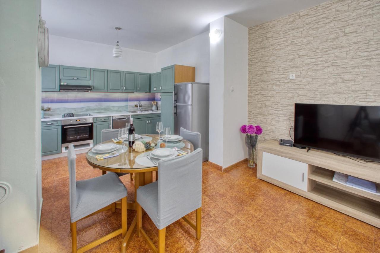 Apartment Sunny Terrace 比比涅 外观 照片
