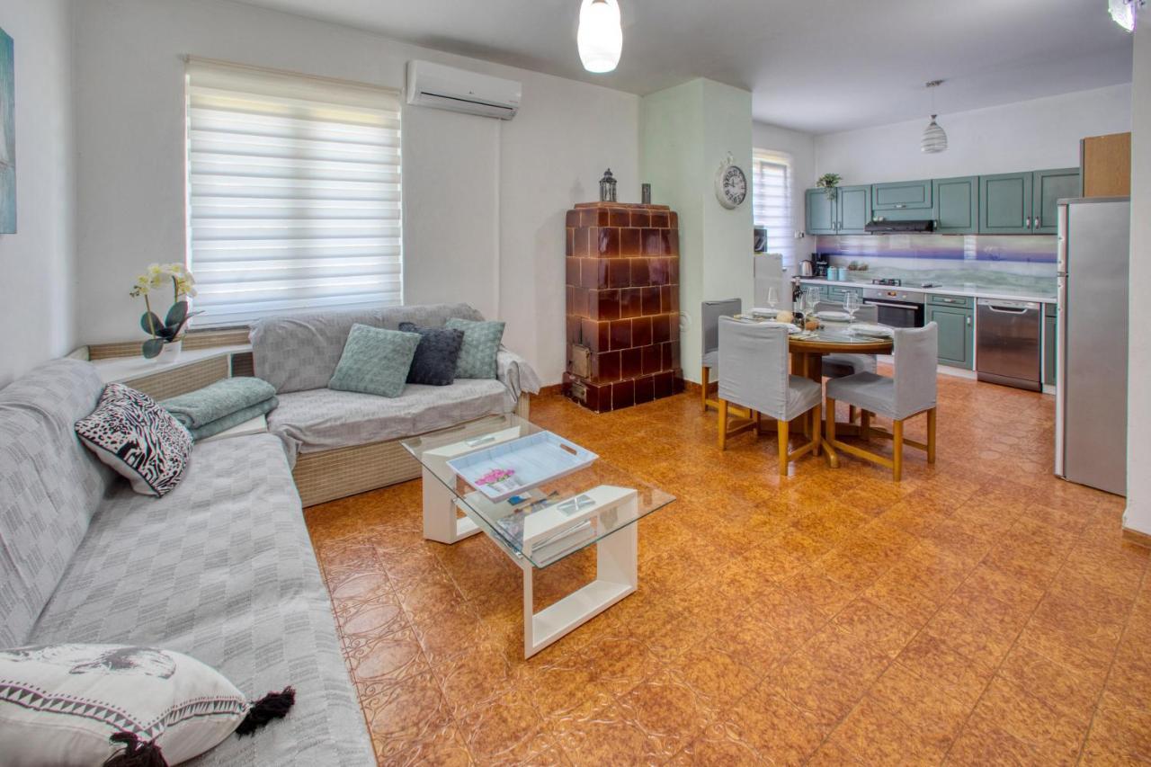 Apartment Sunny Terrace 比比涅 外观 照片