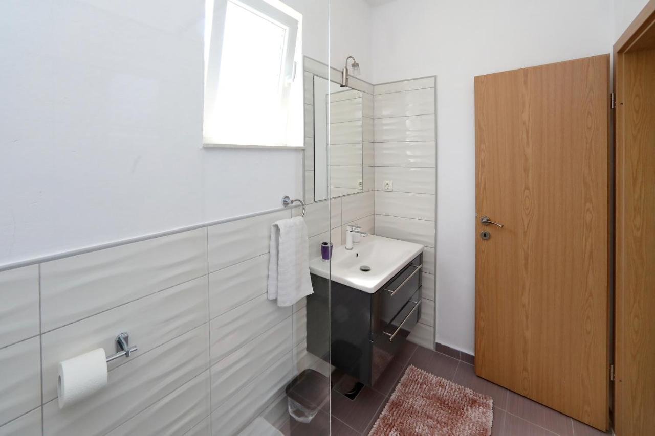 Apartment Sunny Terrace 比比涅 外观 照片