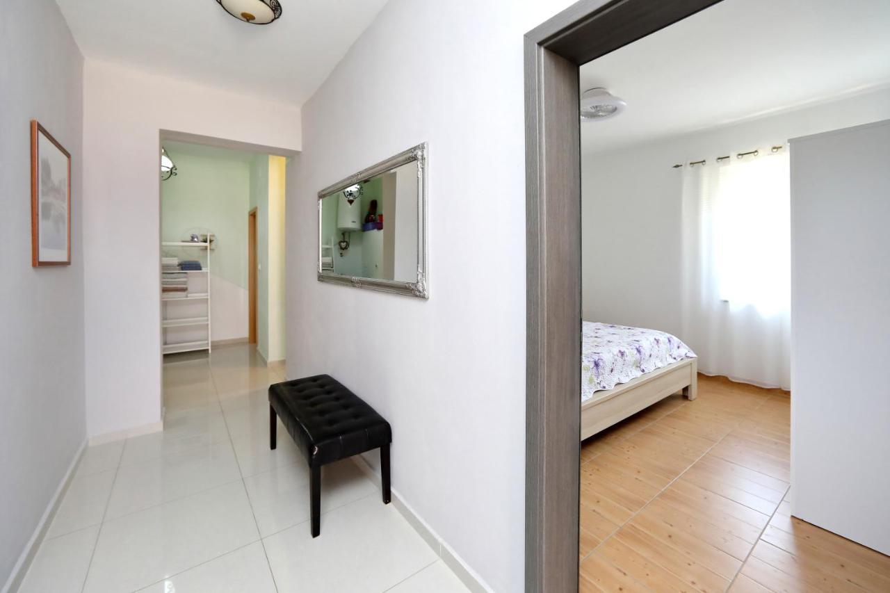 Apartment Sunny Terrace 比比涅 外观 照片